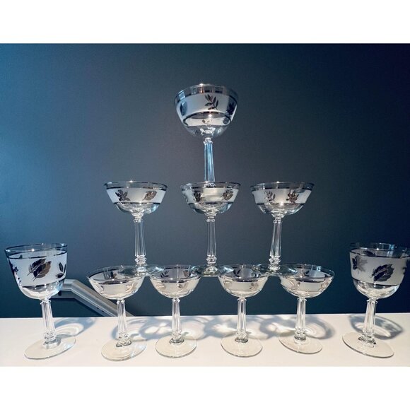 Vintage Hollywood Regency Libbey Frosted Silver Leaf Glassware - Picture 4 of 10